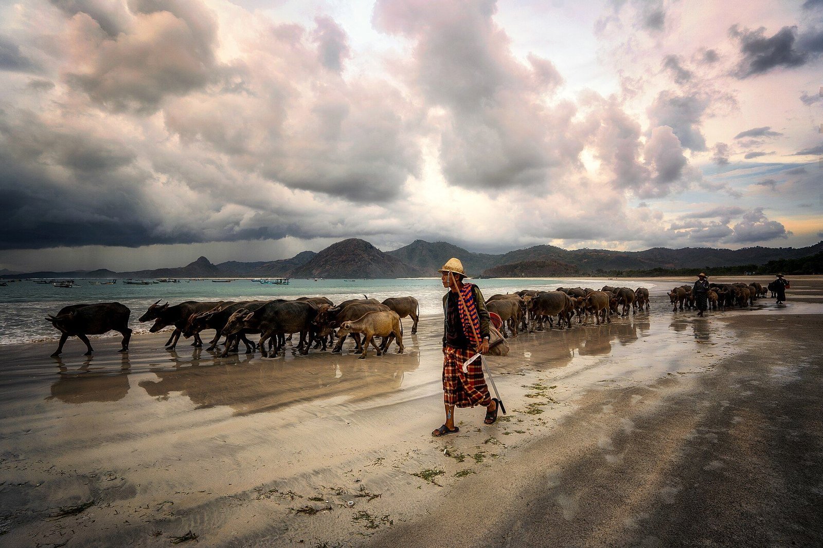 Selong Belanak, South Lombok